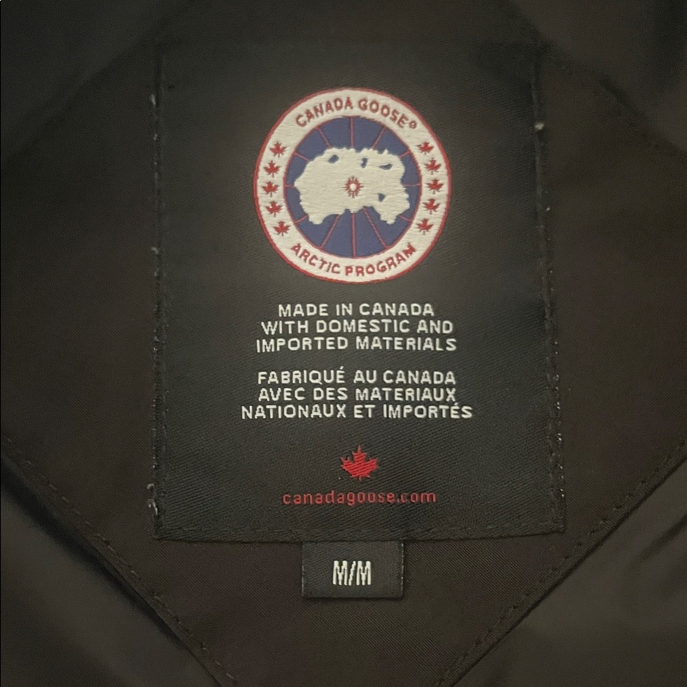 Canada Goose Women’s Dark Jacket